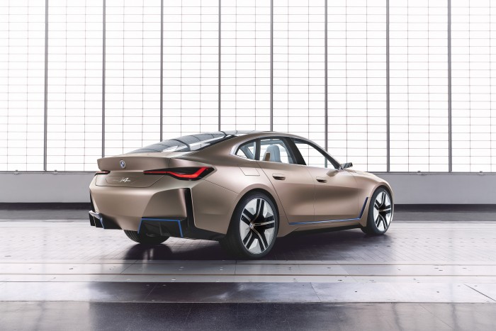 BMW i4 Concept (Bild: BMW)