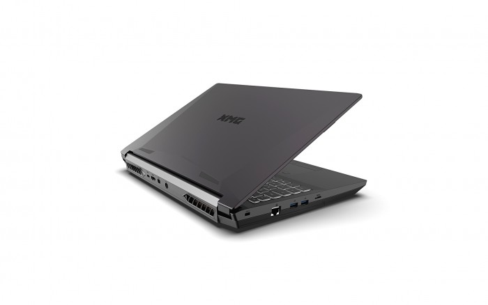 XMG Apex 15 (Bild: Schenker)