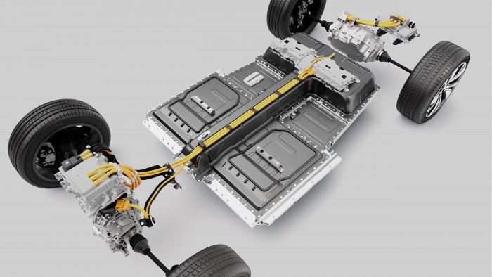 Volvo XC40 Recharge P8 (Bild: Volvo)