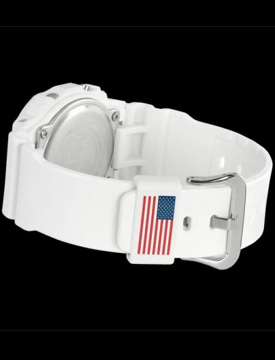 Auf der Schlaufe ist die Flagge der USA aufgedruckt. (Bild: Casio)