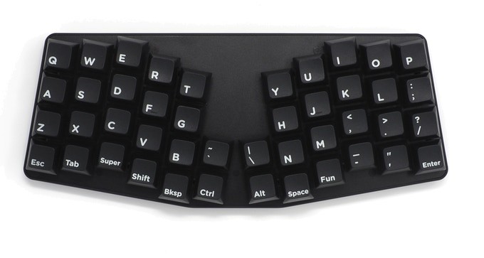 Die Keyboardio Atreus ist eine kleine ergonomische Tastatur. (Bild: Keyboardio)