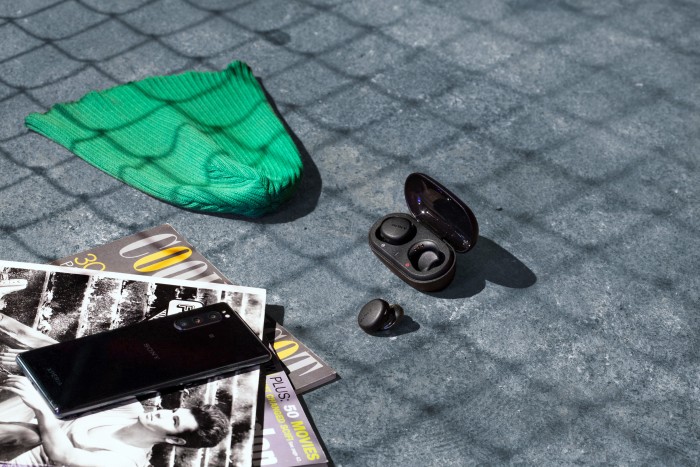 WF-XB700 (Bild: Sony)