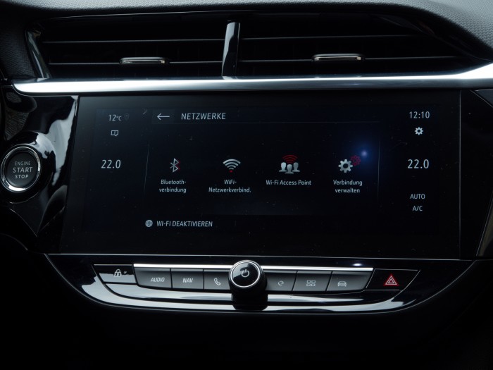 Die Einbindung von Smartphones per Bluetooth ist möglich. (Foto: Daniel Pook/Golem.de)
