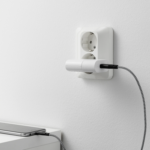 Trådfri Signalverstärker mit USB-Netzteil (Bild: Ikea)