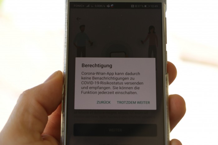 Nicht nur die Texte haben Fehler, insgesamt ist die App alles andere als fertig. (Foto: Friedhelm Greis/Golem.de)