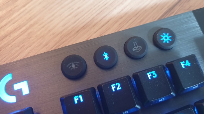 Eine Bluetooth-Verbindung ist möglich. (Bild: Oliver Nickel/Golem.de) 