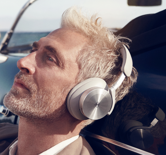 Beoplay H95 (Bild: Bang & Olufsen)