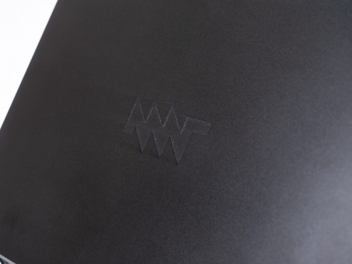 Auch das MNT-Logo ist auf dem Deckel. (Bild: Martin Wolf/Golem.de)