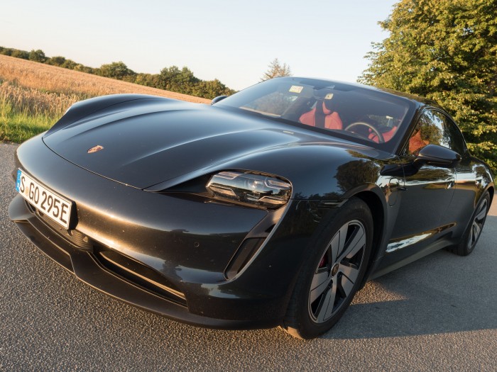 Elektroauto Taycan Porsche Holt Sich 400 Leiharbeiter Von Audi Golem De