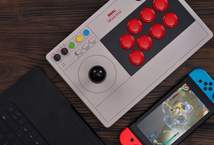 8bitdo Arcade Stick (Bild: 8bitdo)