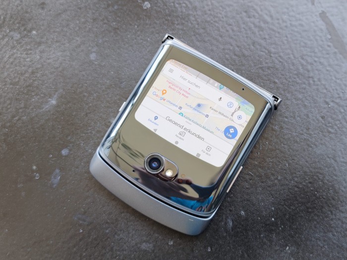 So kann beispielsweise schnell ein Blick auf die Navigation geworfen werden. (Bild: Tobias Költzsch/Golem.de)