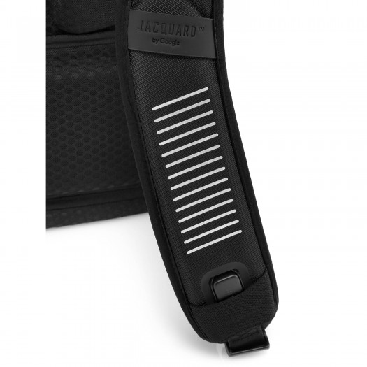 Der Jacquard-Bereich ist durch aufgedruckte weiße Streifen gekennzeichnet. (Bild: Samsonite)