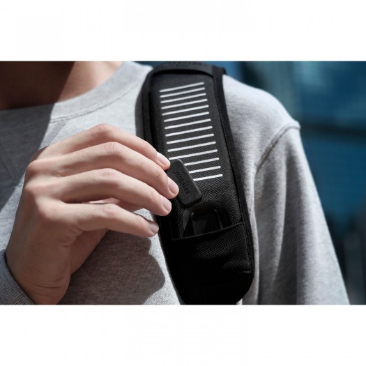 Das Jacquard-Tag ist das Herz des Systems. (Bild: Samsonite)