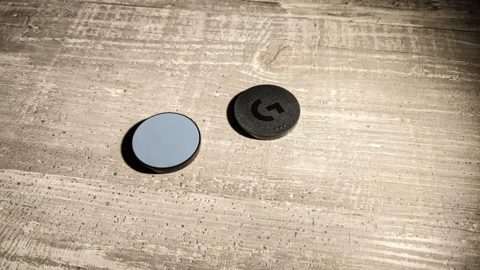 Die Deckel lassen sich tauschen. (Bild: Oliver Nickel/Golem.de)