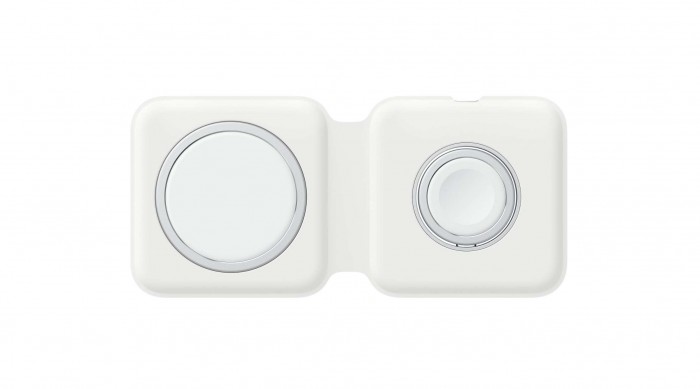 Das Magsafe Duo bietet eine magnetische Halterung für die neuen iPhone-12-Modelle. (Bild: Apple/Screenshot: Golem.de)