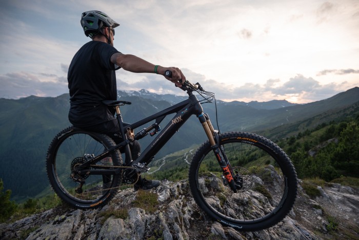 Mountainbike mit E-Antrieb (Bild: Nox Cycles)