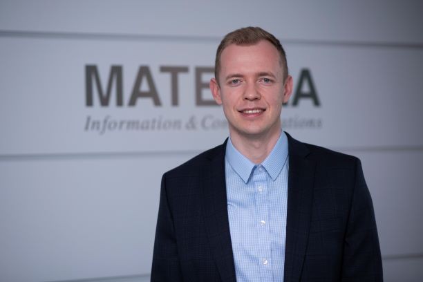Thomas Kilian ist Teamleiter Recruiting bei Materna. Er sagt, dass es für den Berufseinstieg meist keinen Unterschied macht, welchen Abschluss Computerfachleute haben. (Bild: Materna SE)