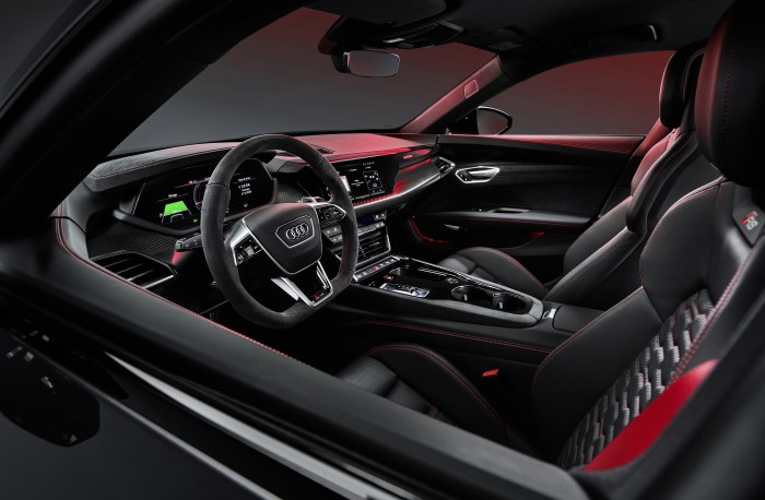 Woher kennen wir denn dieses Bild? (Bild: Audi)