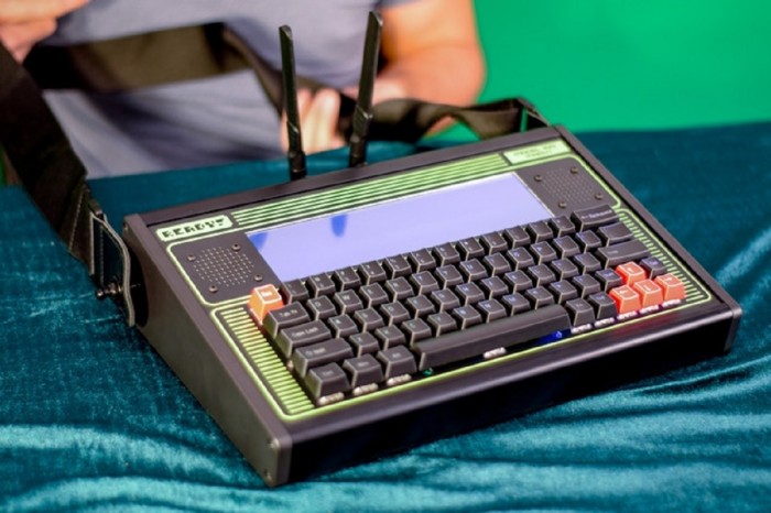 Ready! Model 100 (Bild Ready! Computer Corporation)