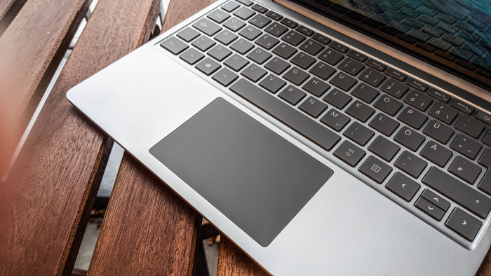 Surface Laptop Go (Bild: Oliver Nickel/Golem.de)