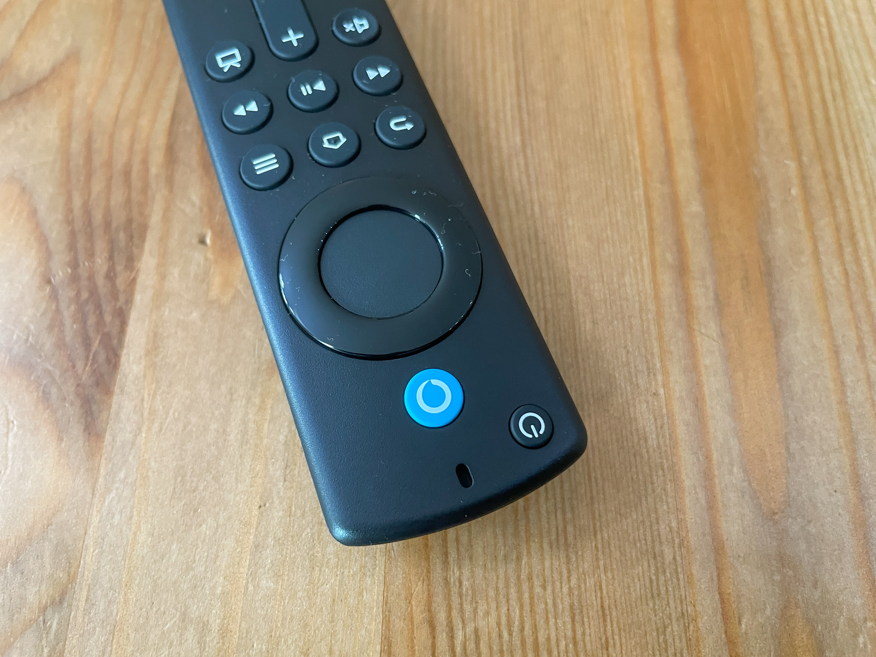Amazon Fire Tv Stick Mit Normaler Fernbedienung Verbinden Fire TV Stick im Test: Die tolle Amazon-Fernbedienung macht den