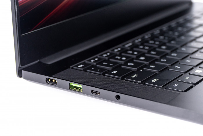 Razer Blade 14 mit Ryzen (Bild: Martin Wolf/Golem.de)