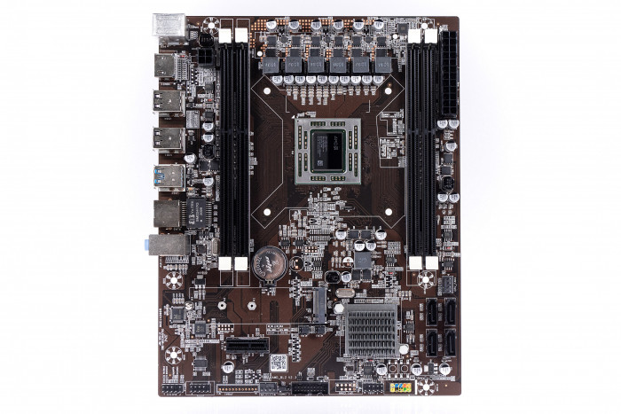 Funhouse-Platine im Überblick (Bild: Golem.de)