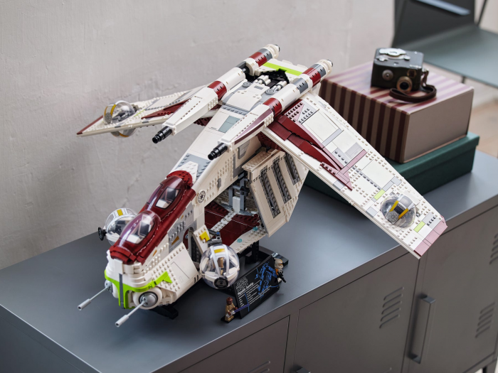 Star Wars Lego Ucs Republic Gunship Besteht Aus Fast 3 300 Teilen Golem De