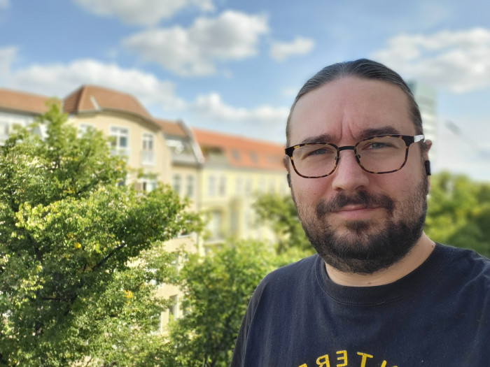 Die Porträtfunktion der Frontkamera (Bild: Tobias Költzsch/Golem.de)