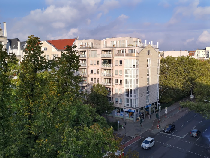 Ein mit der Hauptkamera aufgenommenes Foto (Bild: Tobias K&ouml;ltzsch/Golem.de)