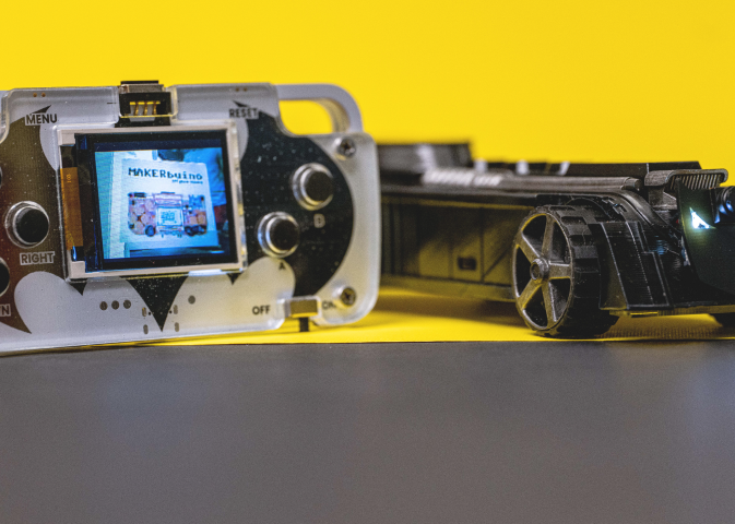 Circuitmess Batmobile (Bild: Circuitmess)