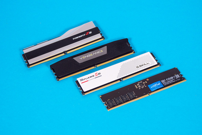 Unsere DDR5-Kits im Überblick (Bild: Martin Wolf/Golem.de) 