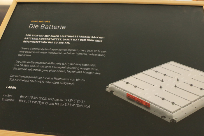 Der Lithium-Eisenphosphat-Akku hat eine Kapazität von 54 Kilowattstunden. (Foto: Friedhelm Greis/Golem.de)