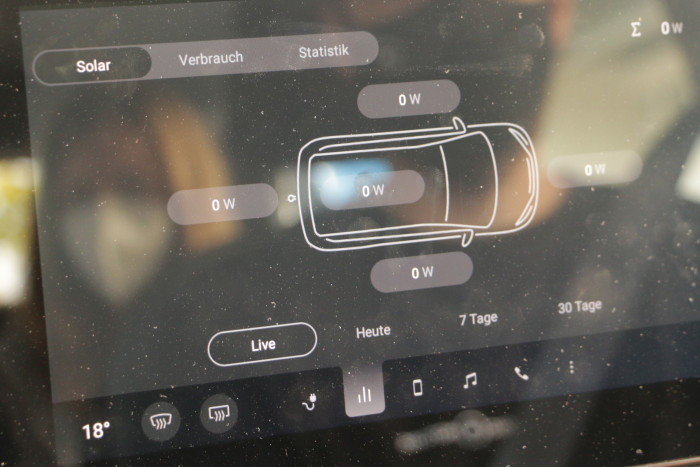 Im Schatten sinkt die Solarleistung entsprechend auf null. (Foto: Friedhelm Greis/Golem.de)