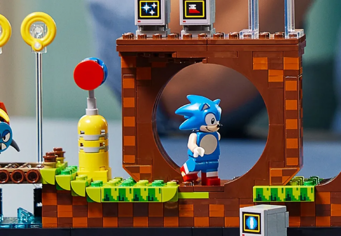 Sonic The Hedgehog - Green Hill Zone (21331) (Bild: Lego)