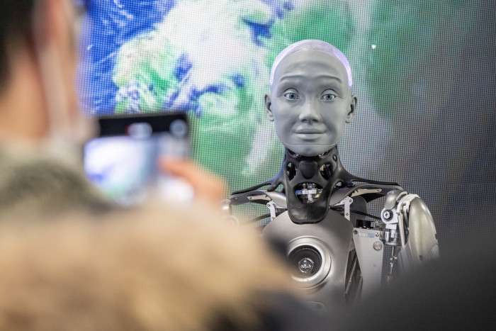 Der Roboter Ameca auf der CES 2022 (Bild: Martin Wolf/Golem.de)