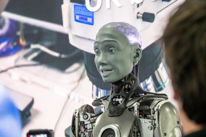 Der Roboter Ameca auf der CES 2022 (Bild: Martin Wolf/Golem.de)