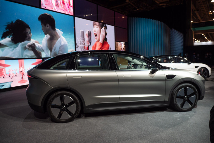 Das Fahrzeug ist ein kompaktes SUV. (Bild: Martin Wolf/Golem.de)
