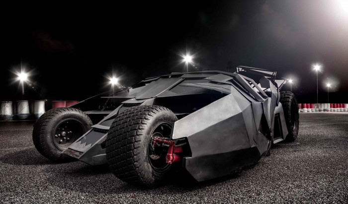 Batmobil Tumbler als Elektroauto (Bild: Nguyen Dac Chung/Van Daryl Automotive Gallery)