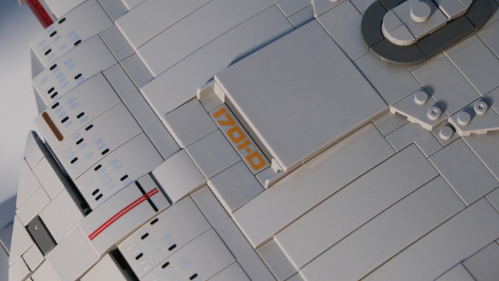 Bluebrixx Pro USS Enterprise-D (Bild: Oliver Nickel/Golem.de)