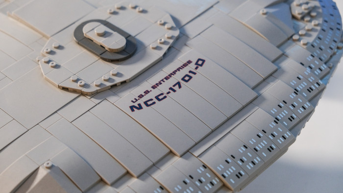 Bluebrixx Pro USS Enterprise-D (Bild: Oliver Nickel/Golem.de)