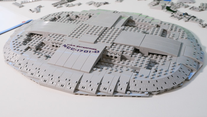 Aufbau der USS Enterprise-D 104184 von Bluebrixx (Bild: Oliver Nickel/Golem.de)