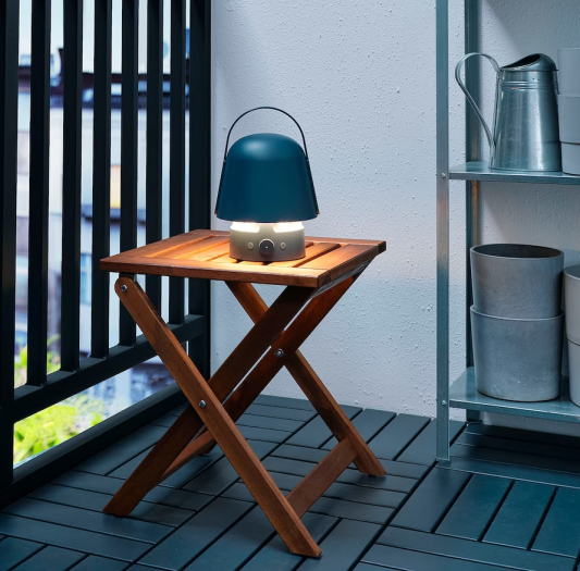 Vappeby - Akku-Lautsprecher mit Lampenfunktion (Bild: Ikea)