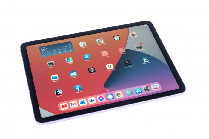 Das iPad Air 2022 hat einen 10,9 Zoll großen Bildschirm. (Bild: Martin Wolf/Golem.de)