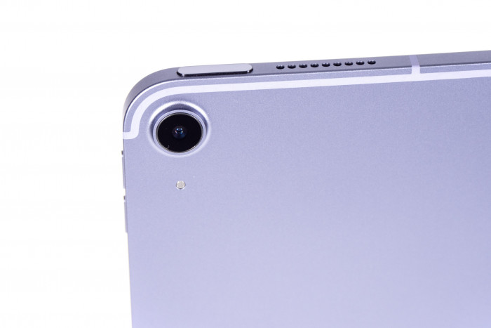 Apple verwendet zudem auch die gleiche 12-Megapixel-Kamera. (Bild: Martin Wolf/Golem.de)