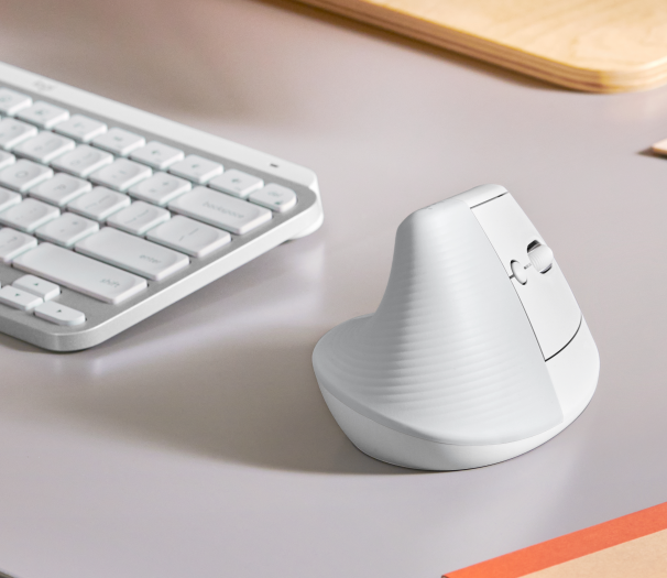 Lift Ergonomic Vertical Mouse (Bild: Logitech)