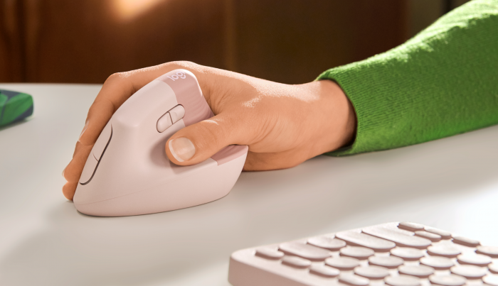 Lift Ergonomic Vertical Mouse (Bild: Logitech)