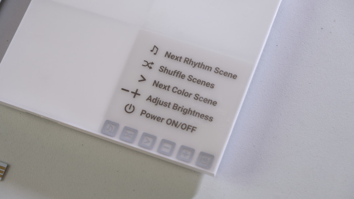 Bei den Canvas ist der Controller in einer Fliese integriert. (Bild: Oliver Nickel/Golem.de)