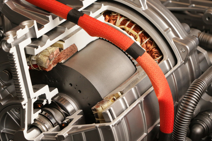 Mercedes setzt beim Antrieb weiterhin auf Permanenterregte Synchronmaschinen (PSM). (Foto: Friedhelm Greis/Golem.de)