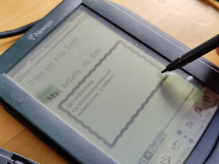 Nicht alle auffindbaren Programme sind für unsere Version von Newton OS geeignet. (Bild: Martin Wolf/Golem.de)